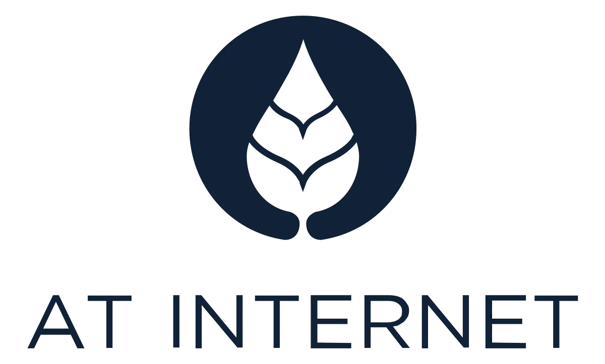 logo at internet